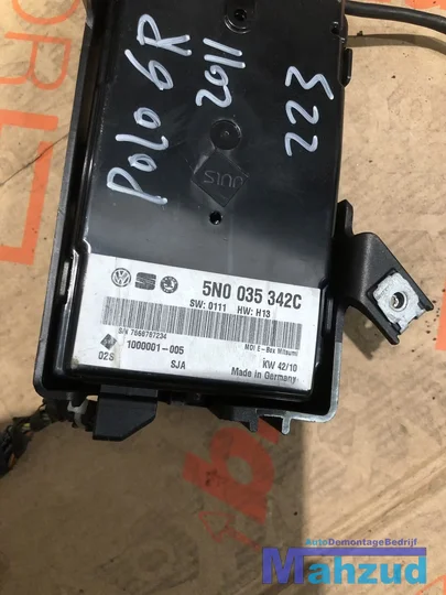 vw-polo-6r-multimedia-bedieningspaneel-auxusb-5n0035342c — foto 2
