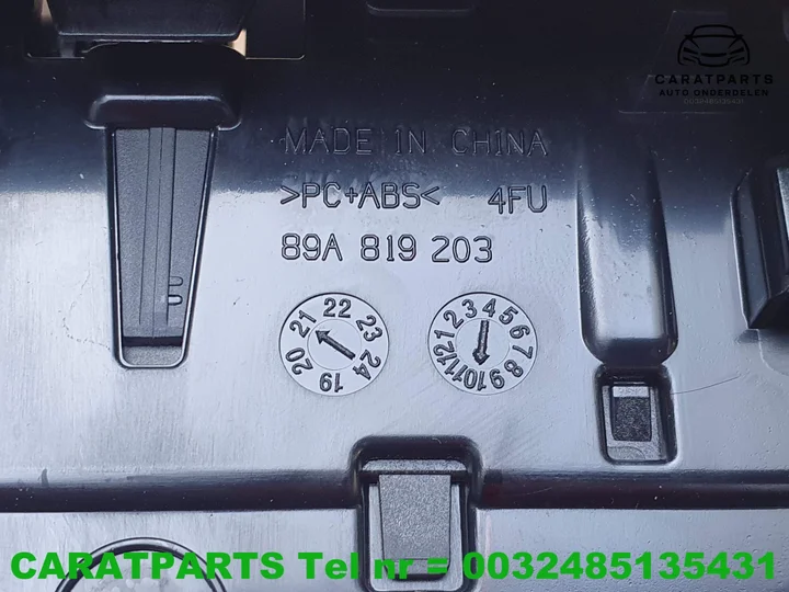 89a819203-audi-q4-e-tron-luchtrooster-q4-ventilatie-rooster — foto 5