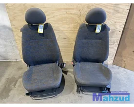 opel-corsa-c-3-deurs-links-rechts-stoel-voorstoel — foto 2