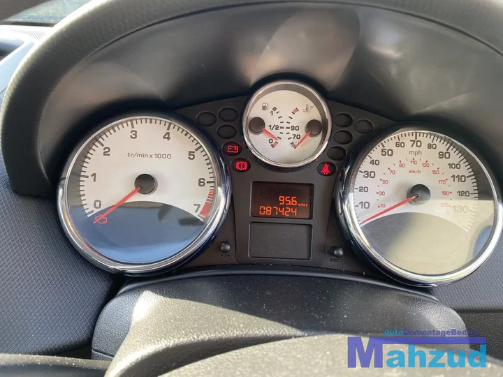 2010-peugeot-207-sport-16-16v-ep6-wit-ewp-onderdelen-17-inch — foto 17