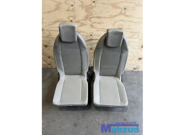 RENAULT GRANDE SCENIC 2 3E rij stoelen beige 2004-2009