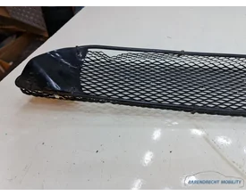 amg-bumpergrille-mercedes-w203-c-klasse-zwart-origineel-gebruikt-gaas-a2038851353 — foto 14