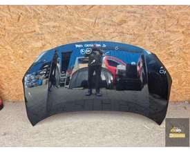 toyota-yaris-cross-motorkap