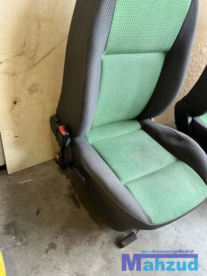 vw-polo-6n2-groen-interieur-compleet-19992001 — foto 4