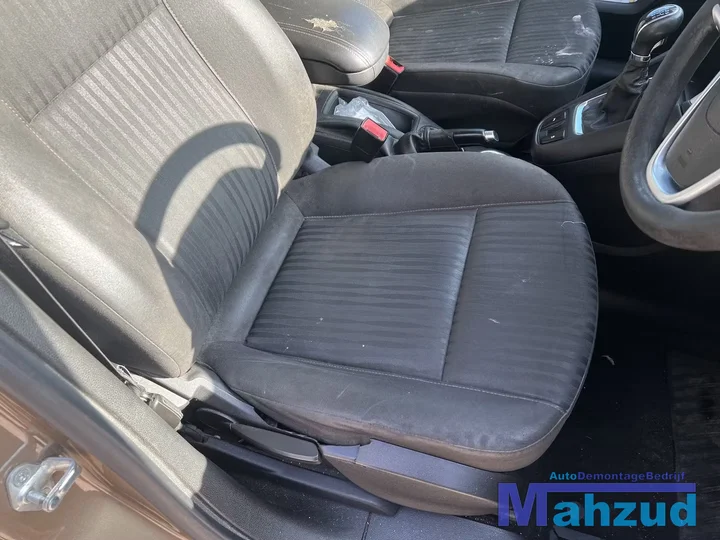 opel-zafira-c-tourer-14-turbo-a14net-b14net-41e-onderdelen — foto 17