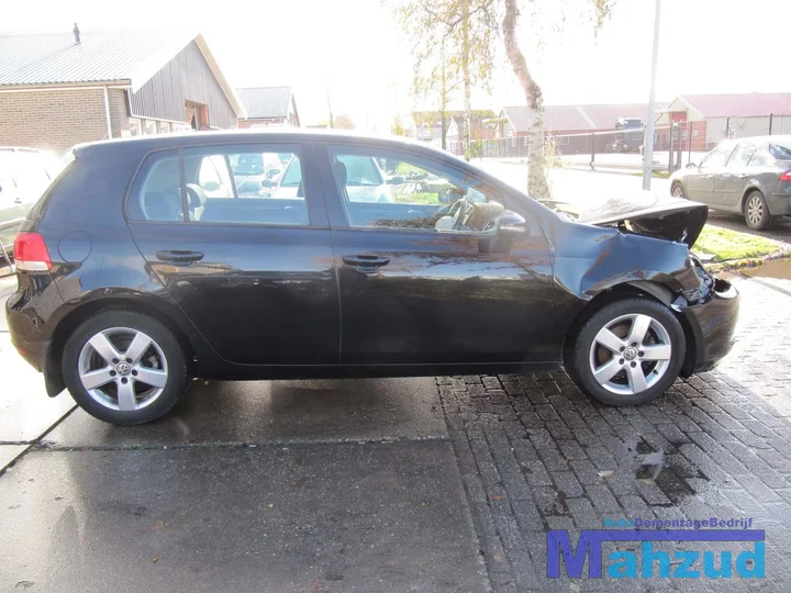 2011-volkswagen-golf-6-14-tsi-demontage-sloop-125 — foto 6
