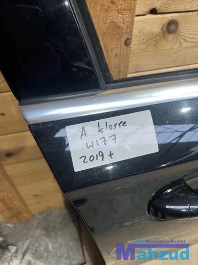 mercedes-a-klasse-w177-zwart-rechts-voor-deur-2019 — foto 2