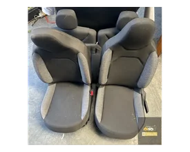 toyota-aygo-x-stoelen-set-bekleding-hoogte-verstelbaar — foto 2