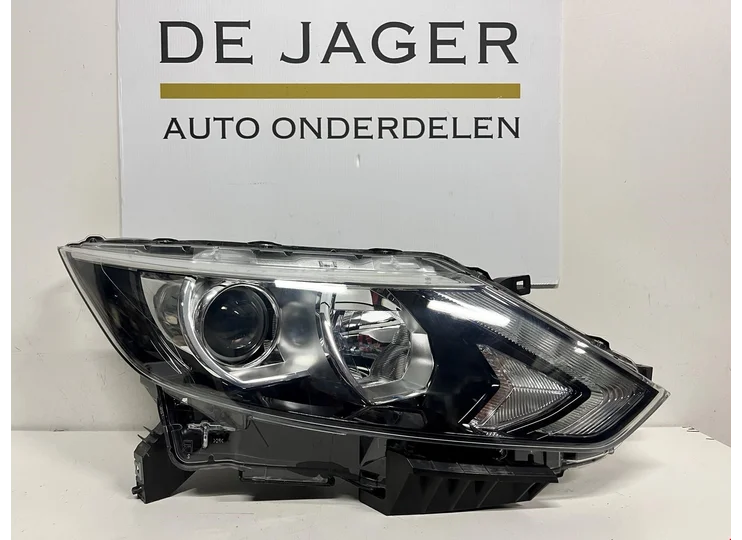 NISSAN QASHQAI J11 KOPLAMP  LED RECHTS 100-18013