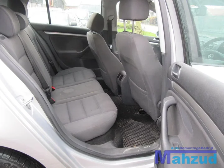 2006-volkswagen-golf-5-20-tdi-demontage-sloop-118 — foto 7