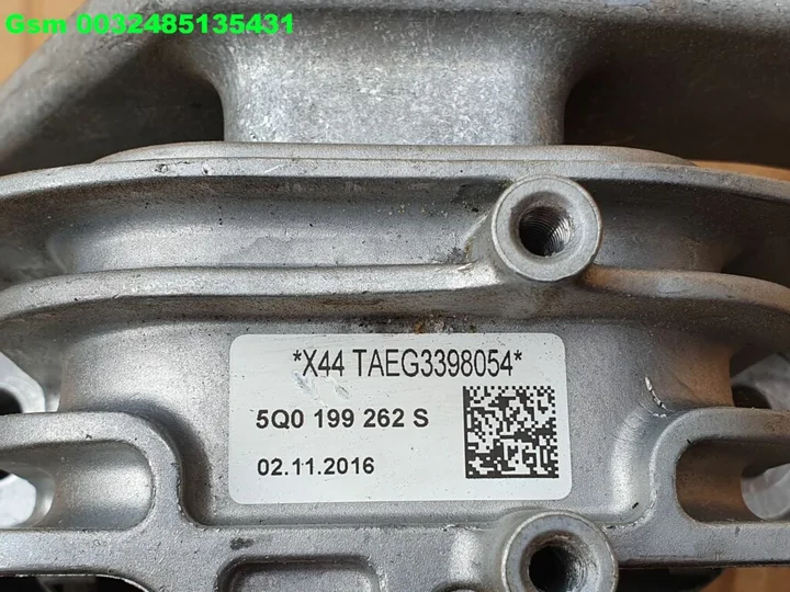 5q0199262s-a3-8v-e-tron-motorsteun-golf-7-gte-passat-gte — foto 6