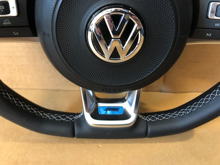 vw-polo-2g-r-line-stuur-airbag-acc-flippers-dsg — foto 5