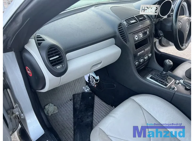 slk-r171-dashboard-schakelaar-delen-interieur-radio-armsteun