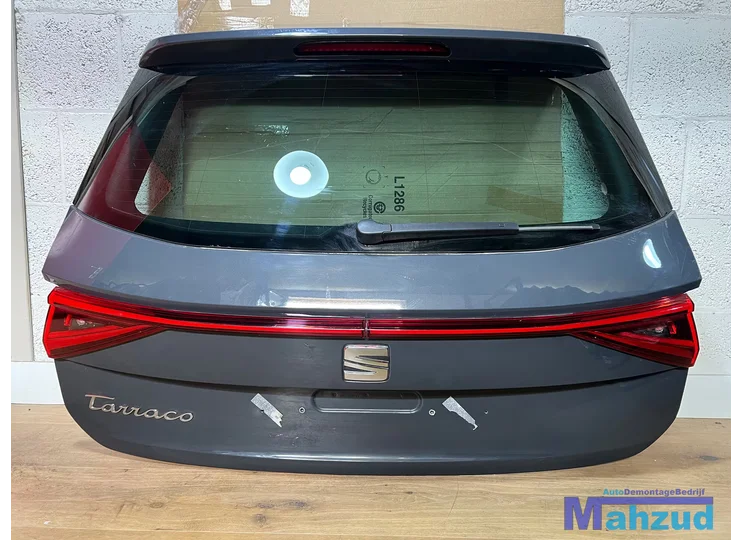 SEAT TARRACO FACELIFT Grijs Achterklep achterlicht 2023-2024 