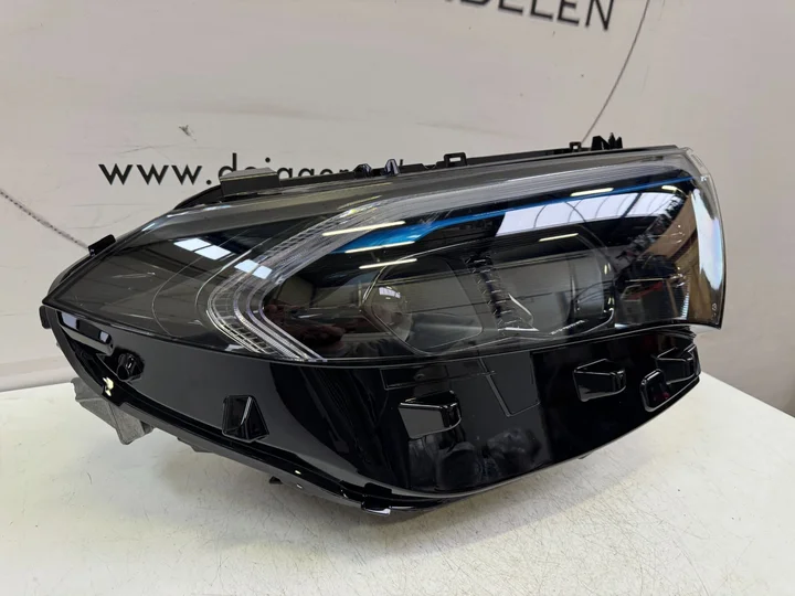 eqa-eqb-h243-x243-vol-led-koplamp-rechts-a2439062801kz — foto 3