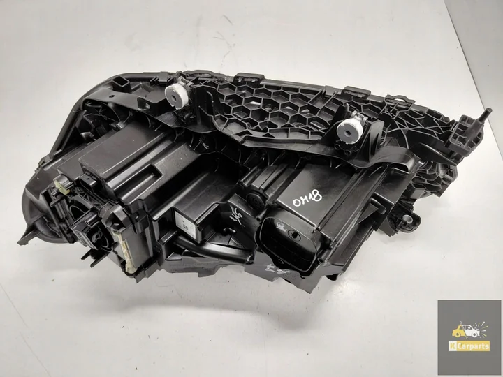 5a8e116-bmw-g05-g6-x5-x6-lift-volledig-led-met-schaduw-licht-rechterlamp — foto 4