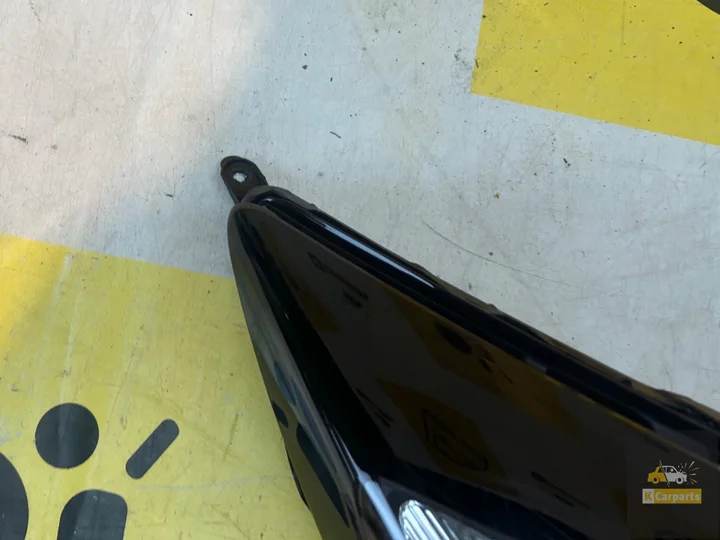 toyota-aygo-x-rechts-voor-koplamp-origineel-2022heden — foto 4