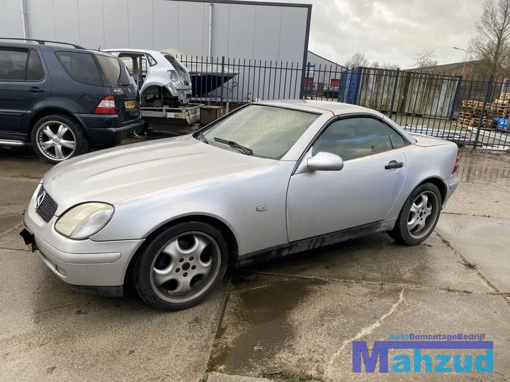 mercedes-slk-r170-zilver-744-voorbumper-19962004 — foto 3