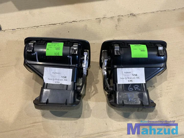 vw-polo-6r-zwart-luchtrooster-dashboard-set — foto 2