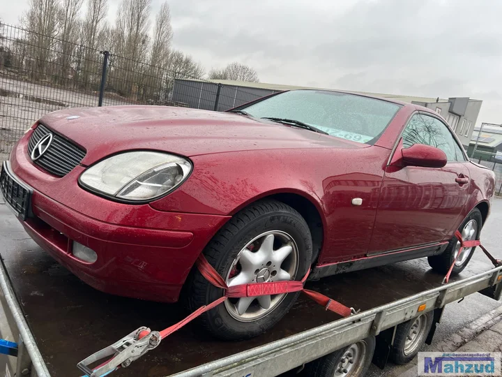 mercedes-slk-r170-rood-h582-demontage-onderdelen-sloop — foto 3