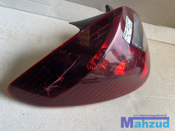 opel-corsa-d-5-deurs-links-achter-licht-20062014 — foto 2