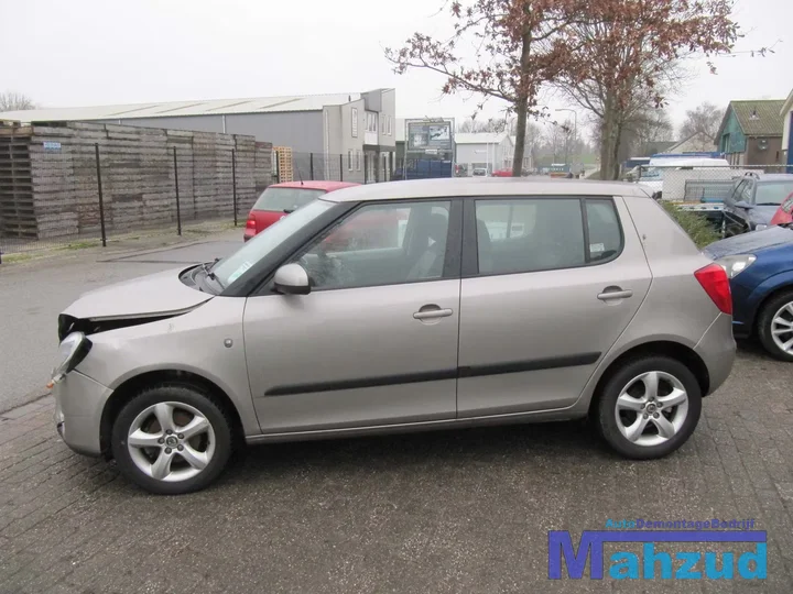 2009-skoda-fabia-2-542-plaatwerk-carrosserie-portier-dorpel-chassis — foto 3