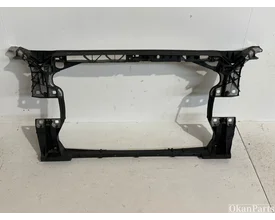 audi-a4-8w-voorfront-8w0805594