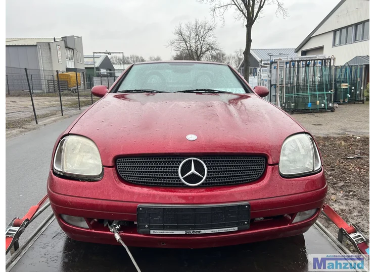 Mercedes SLK R170 rot H582 Demontageteile