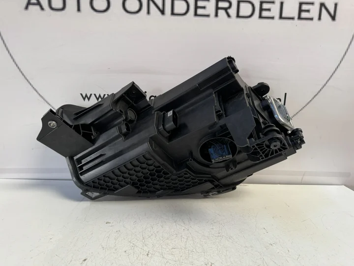 ford-tourneo-connect-vol-led-koplamp-links-2kf941035-2021 — foto 5
