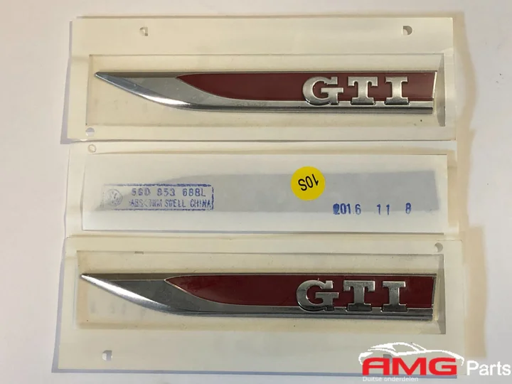 vw-gof-6-7-gti-logo-links-en-recht-5g0853688-5g0853688 — foto 3