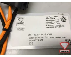vw-tiguan-5na-2018-vag-wisselrichter-stroomovermer-230v-5q09 — foto 3
