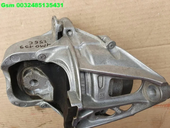 4m0199256c-s6-motorsteun-s7-4k-sq7-q8-a8-a5-a4-8w-q5-touareg — foto 4