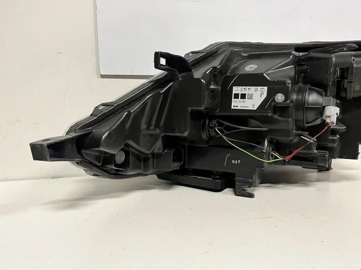 nissan-qashqai-j11-koplamp-led-rechts-10018013 — foto 5