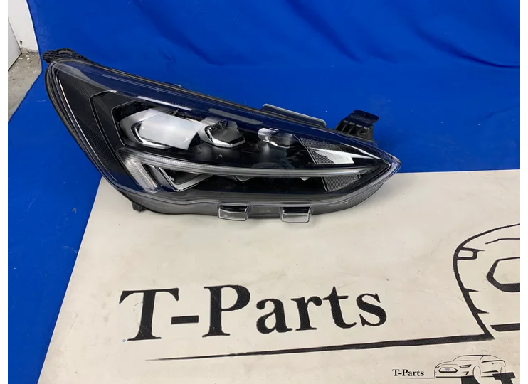 Ford focus koplamp rechts LED lamp JX7B-13E014-CD