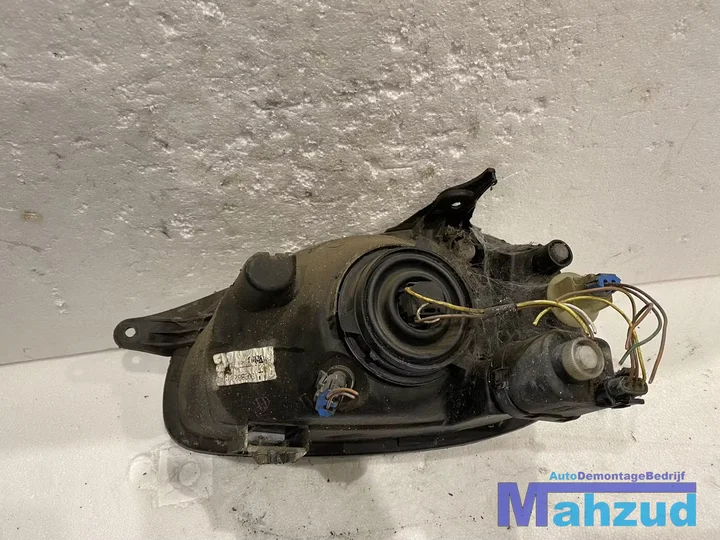 opel-corsa-b-rechts-koplamp-19941999 — foto 3