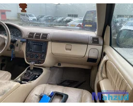 mercedes-ml-w163-beige-leer-links-rechts-stoel-19982005 — foto 3
