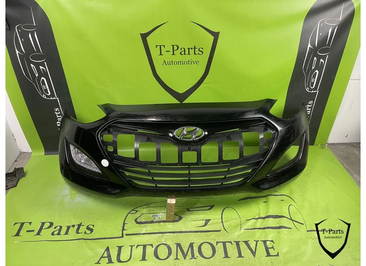 pare-chocs avant de la Hyundai i30, calandre
