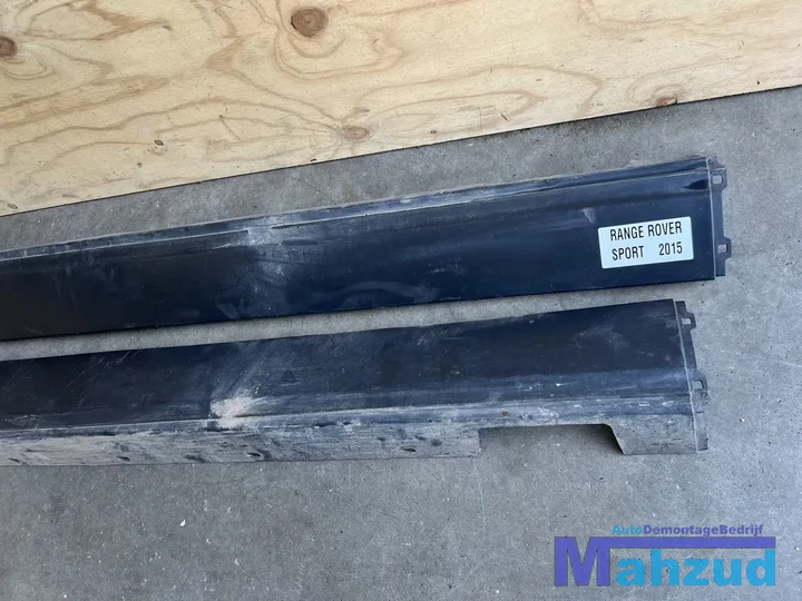 range-rover-4-voque-l405-sideskirt-zijskirt-rechts-links-2012 — foto 2