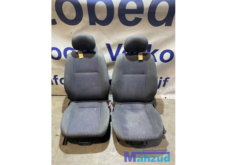 OPEL ASTRA G 5 deurs compleet interieur 1998-2005
