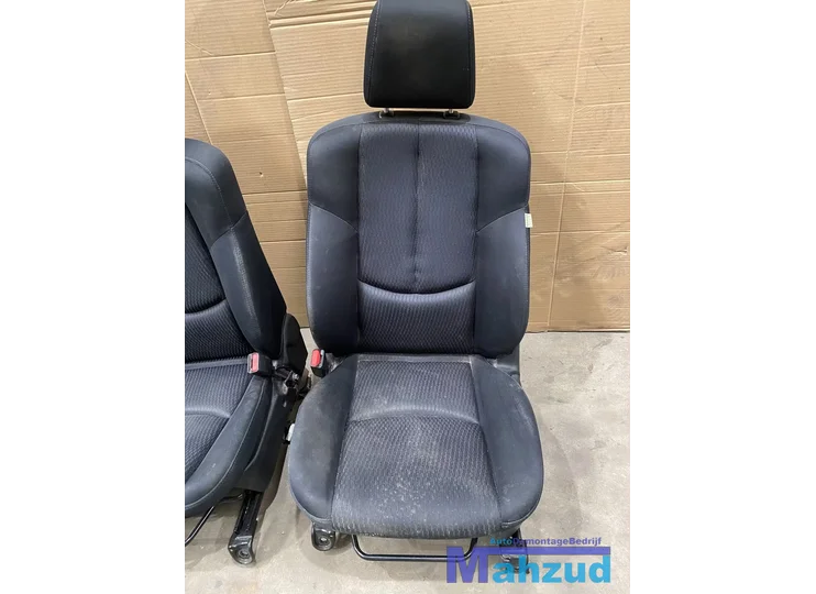 mazda-6-zwart-stof-compleet-interieur-20072013