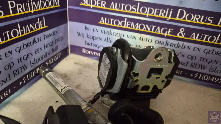 fiat-punto-evo-bj-2011-veiligheids-gordel-recht — foto 3