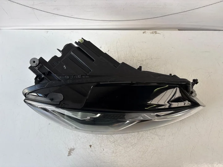 golf-vii-7-75-facelift-vol-led-koplamp-rechts-5g1941036 — foto 9