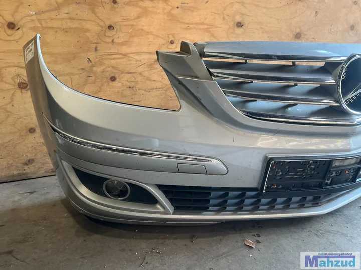 mercedes-b-klasse-w245-zilver-761-voorbumper-20052011 — foto 2
