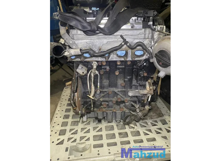 vw-golf-7-seat-leon-a3-octavia-16-tdi-motorblok-clh-engine
