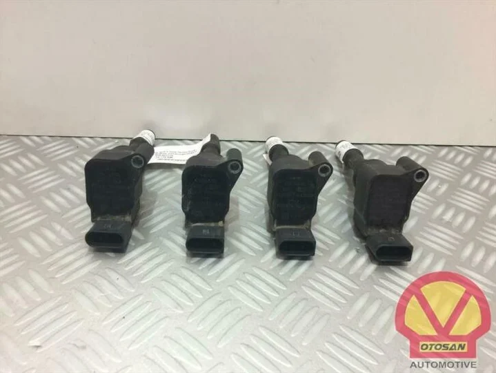 vw-golf-7-seat-audi-skoda-bobine-met-bougiestekker-05e905110