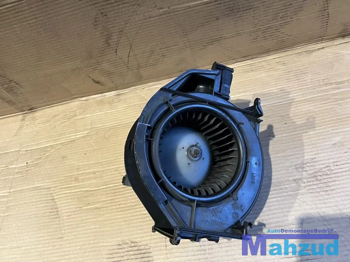 audi-a6-c6-kachel-motor-uk-engels — foto 3