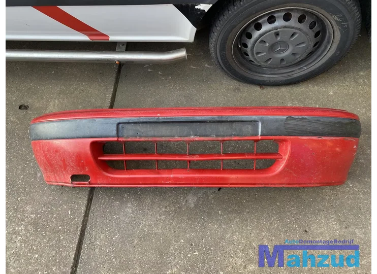NISSAN MICRA 2 K11 Rood voorbumper bumper voor