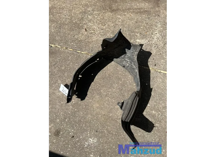 MAZDA DEMIO links voor modderkuip 1996-2003