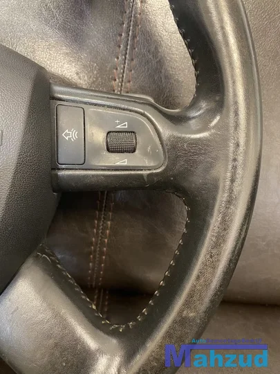 audi-a3-8p-stuur-stuurwiel-met-airbag-flippers — foto 7