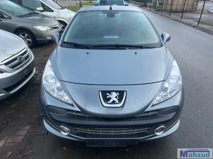 2007-peugeot-207cc-16-16v-grijs-onderdelen-demontage — foto 2